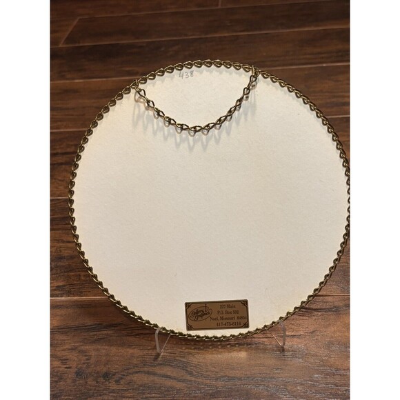 Vintage Victorian Girls w/Roses Flue Cover Round Picture w/Chain Edging Detail - Picture 2 of 5